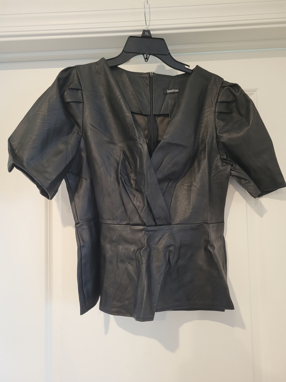 Boohoo Black Faux Leather V-Neck Peplum Top